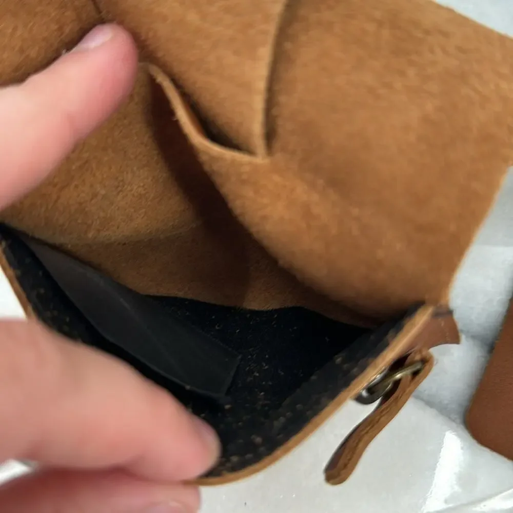Albert roll up soft brown leather wallet